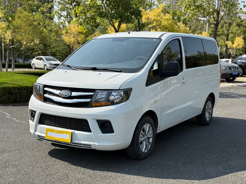 JAC Refine Refine M3