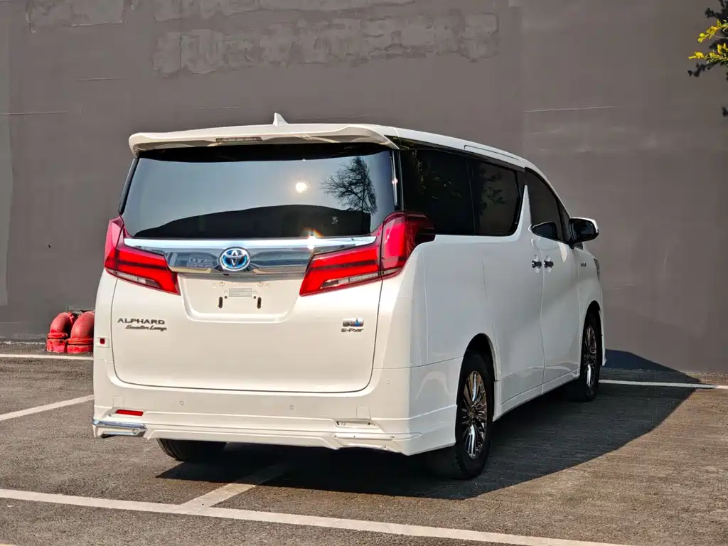 TOYOTA ELFA