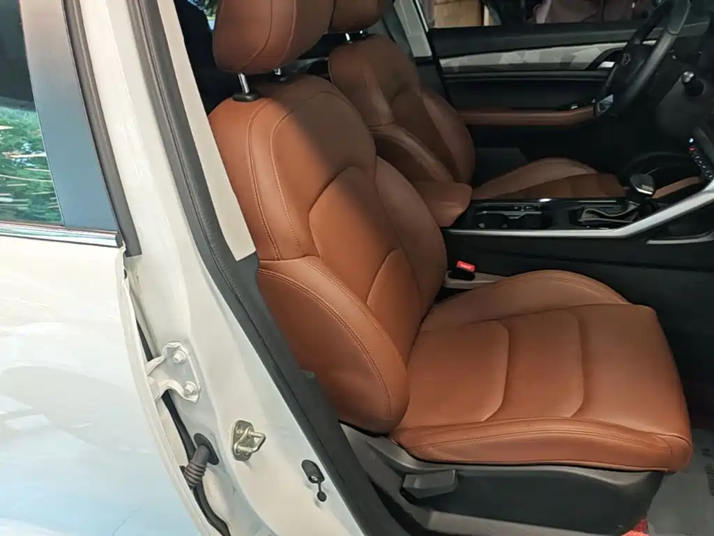 Geely Vision X6 — миниатюра 25