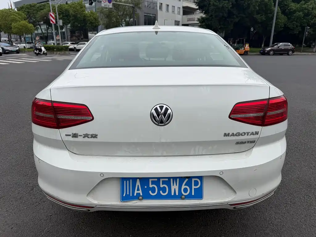 Volkswagen Magotan — миниатюра 5