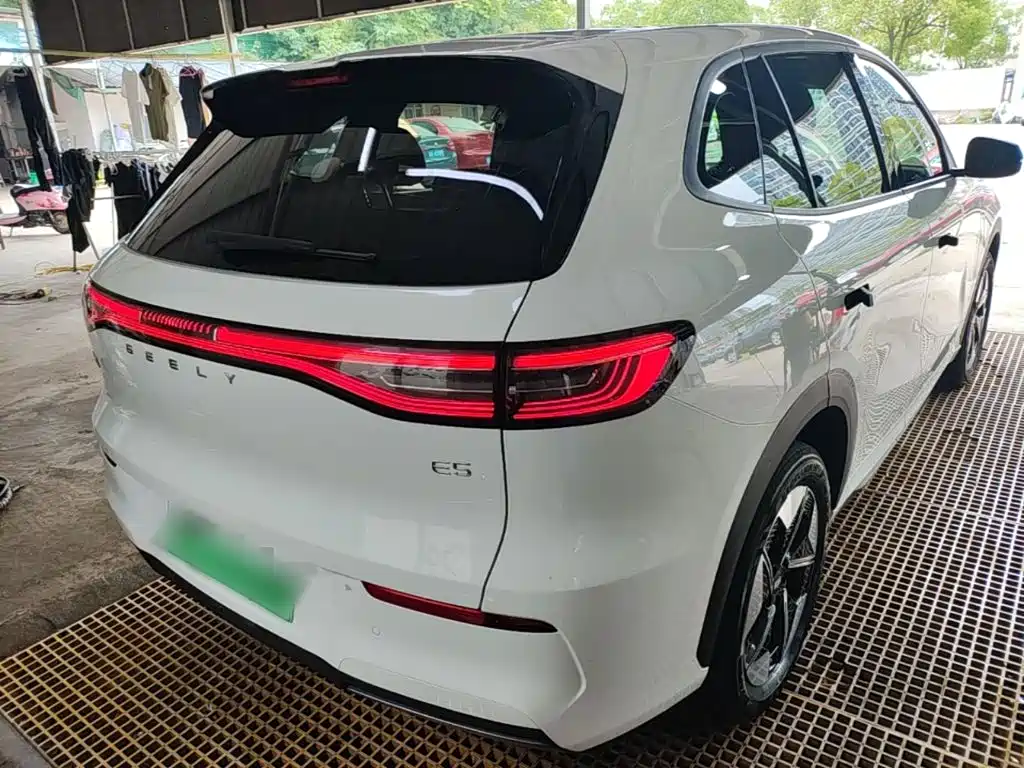 Geely Galaxy Galaxy E5 E5 2024 440km