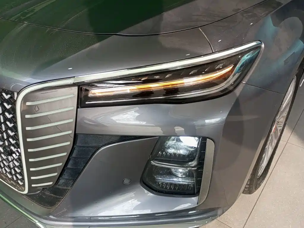Hongqi Hongqi H5 — миниатюра 18
