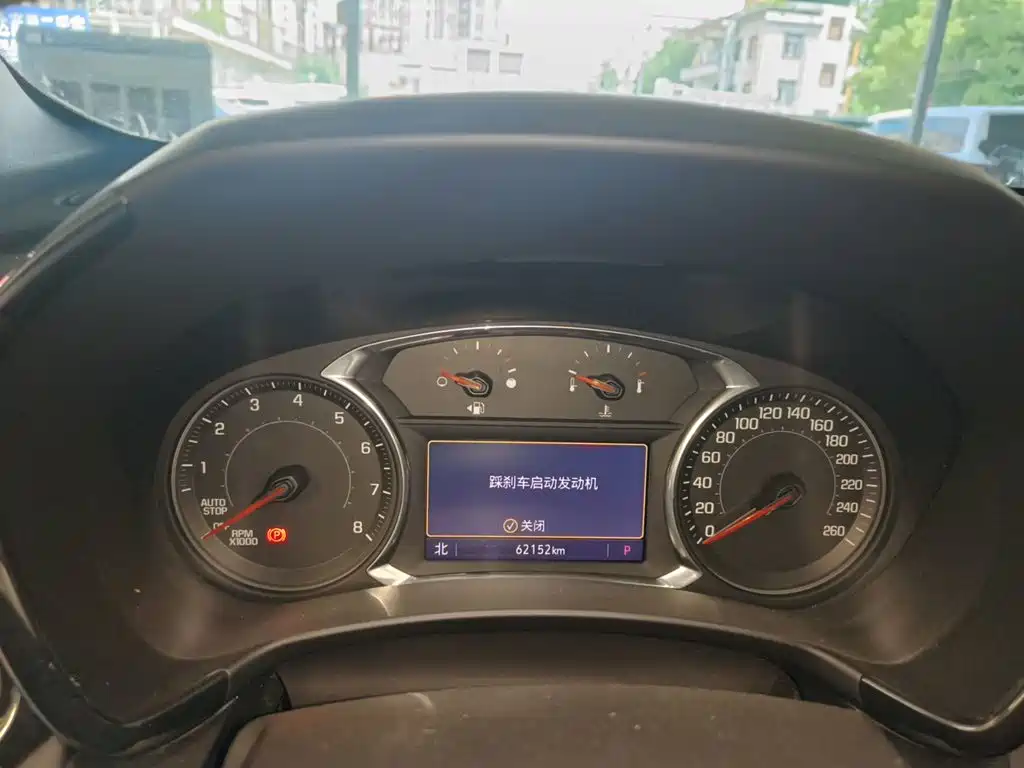 Chevrolet Equinox — миниатюра 12