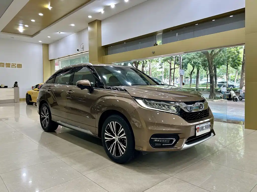Honda Avancier — миниатюра 6