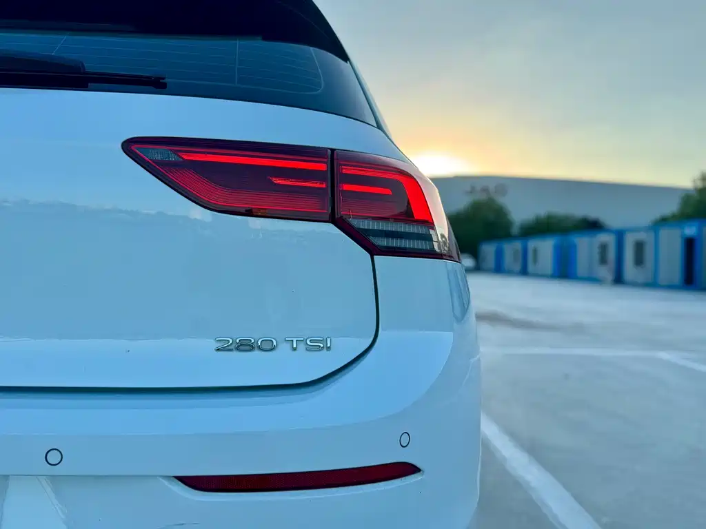 Volkswagen Golf — миниатюра 9
