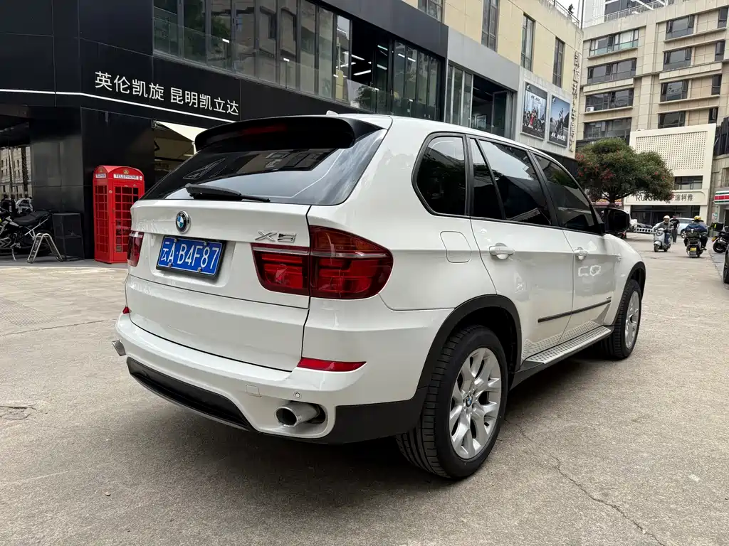 BMW X5 (Import) — миниатюра 5