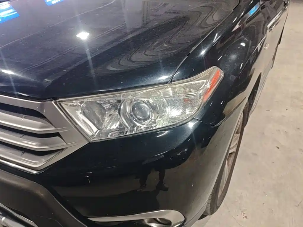 Toyota Highlander — миниатюра 24
