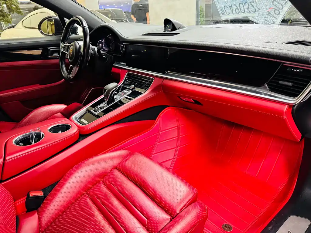 Porsche Panamera Hybrid — миниатюра 6
