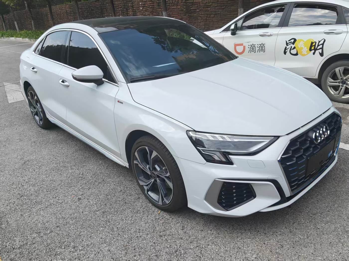 Audi A3 1.4 л 2025 г. Белый, пробег 8000 км
