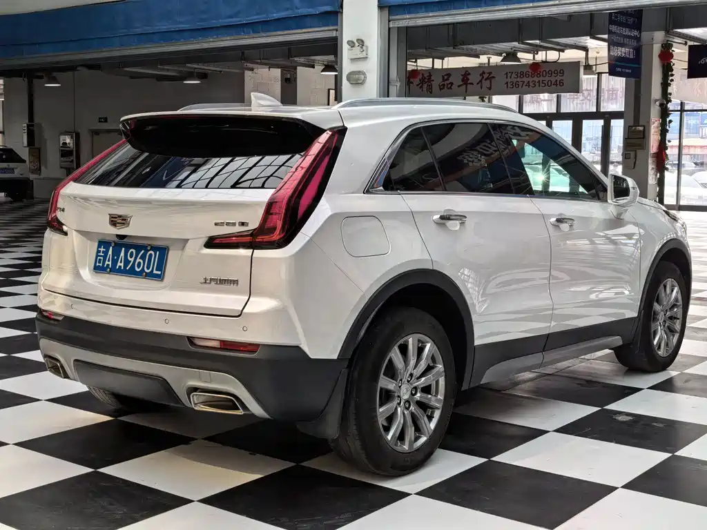 Cadillac XT4 — миниатюра 9