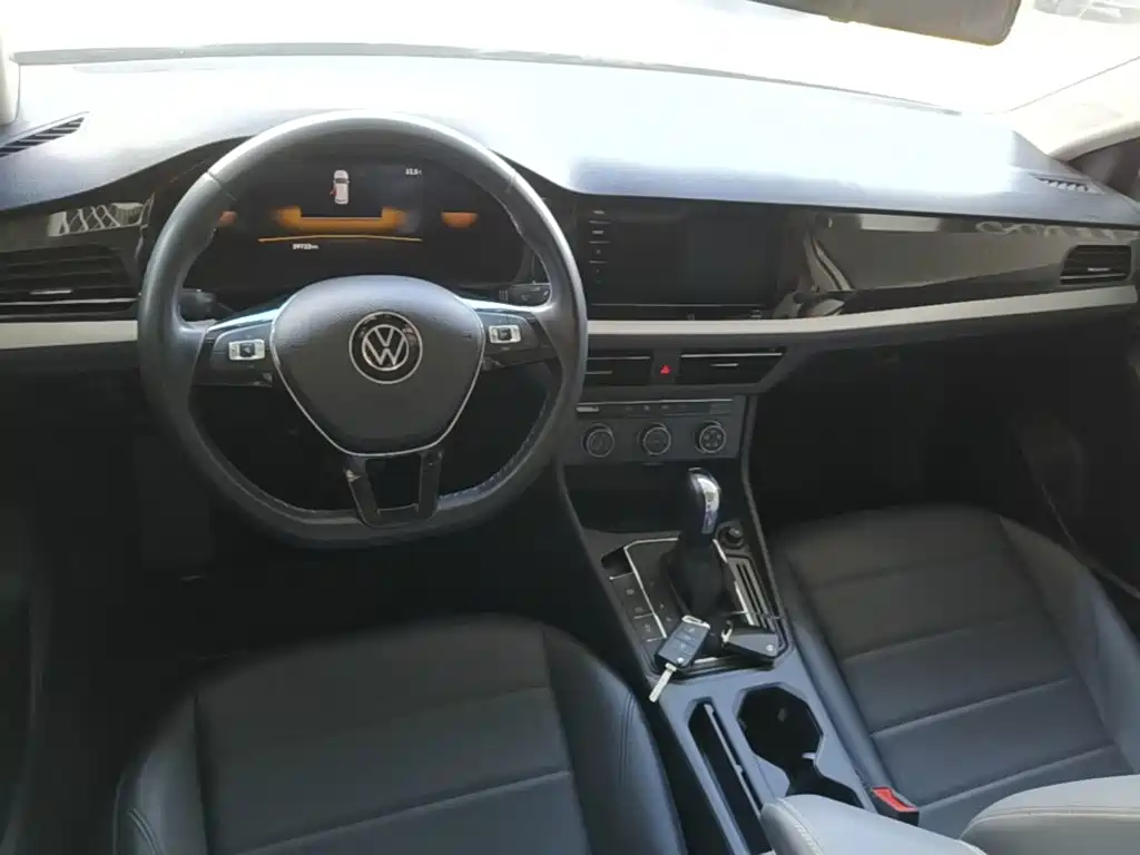 Volkswagen Lavida — миниатюра 10
