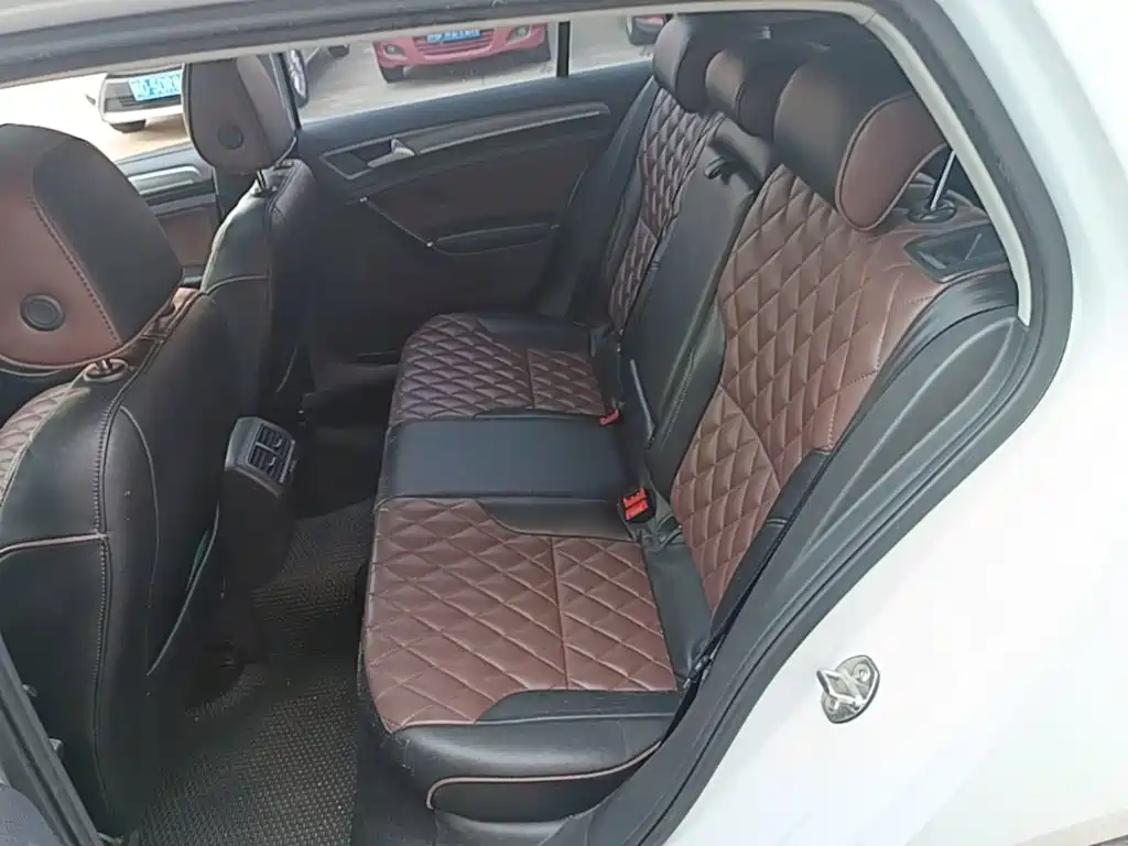 Volkswagen Golf — миниатюра 15