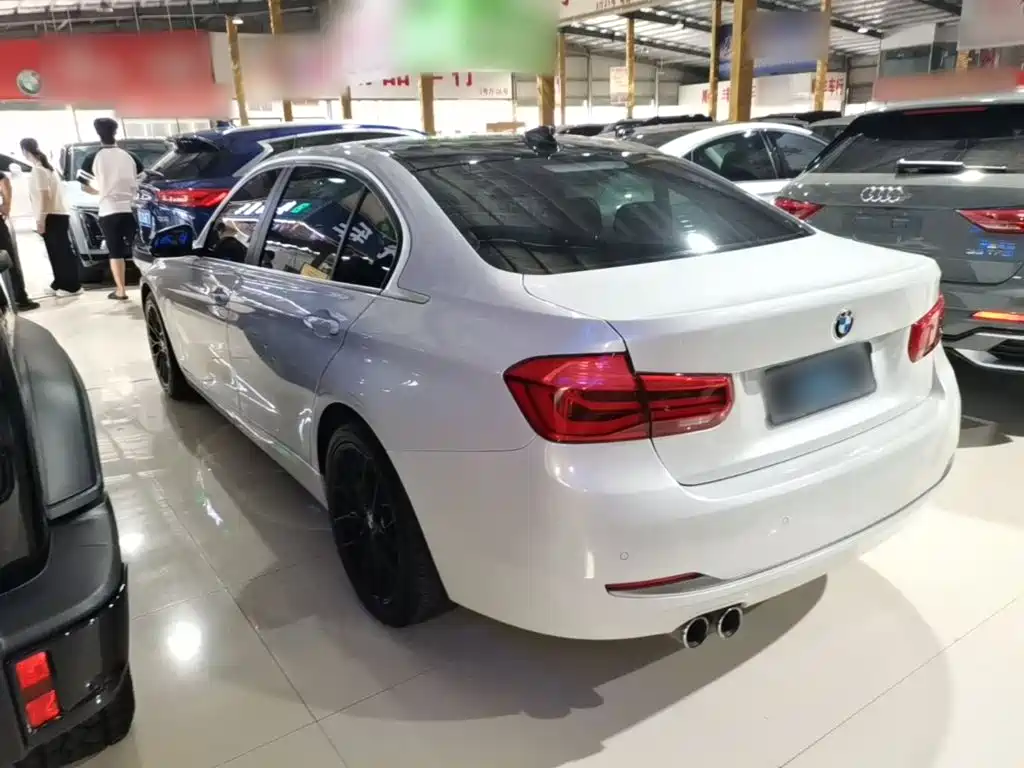 BMW 3 Series — миниатюра 5
