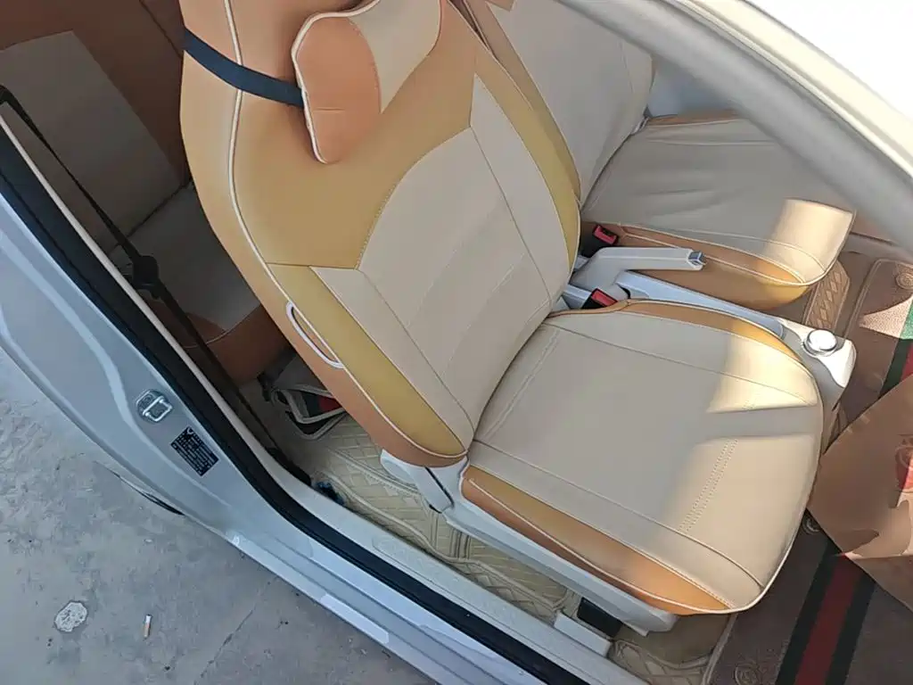 Wuling MINIEV — миниатюра 24
