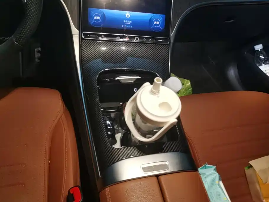 Mercedes-Benz GLC — миниатюра 16
