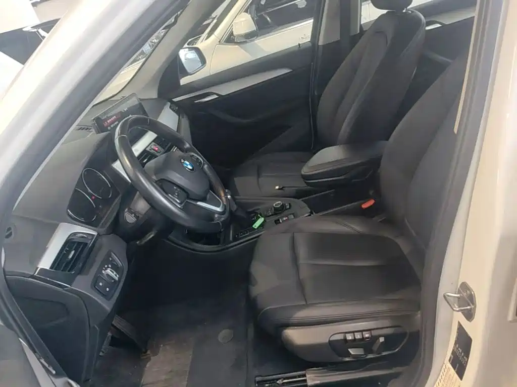 BMW X1 — миниатюра 15