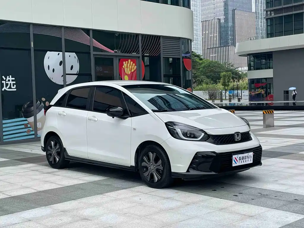 Honda Fit — миниатюра 6