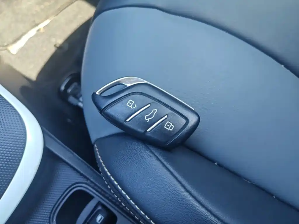 Roewe Clever — миниатюра 12