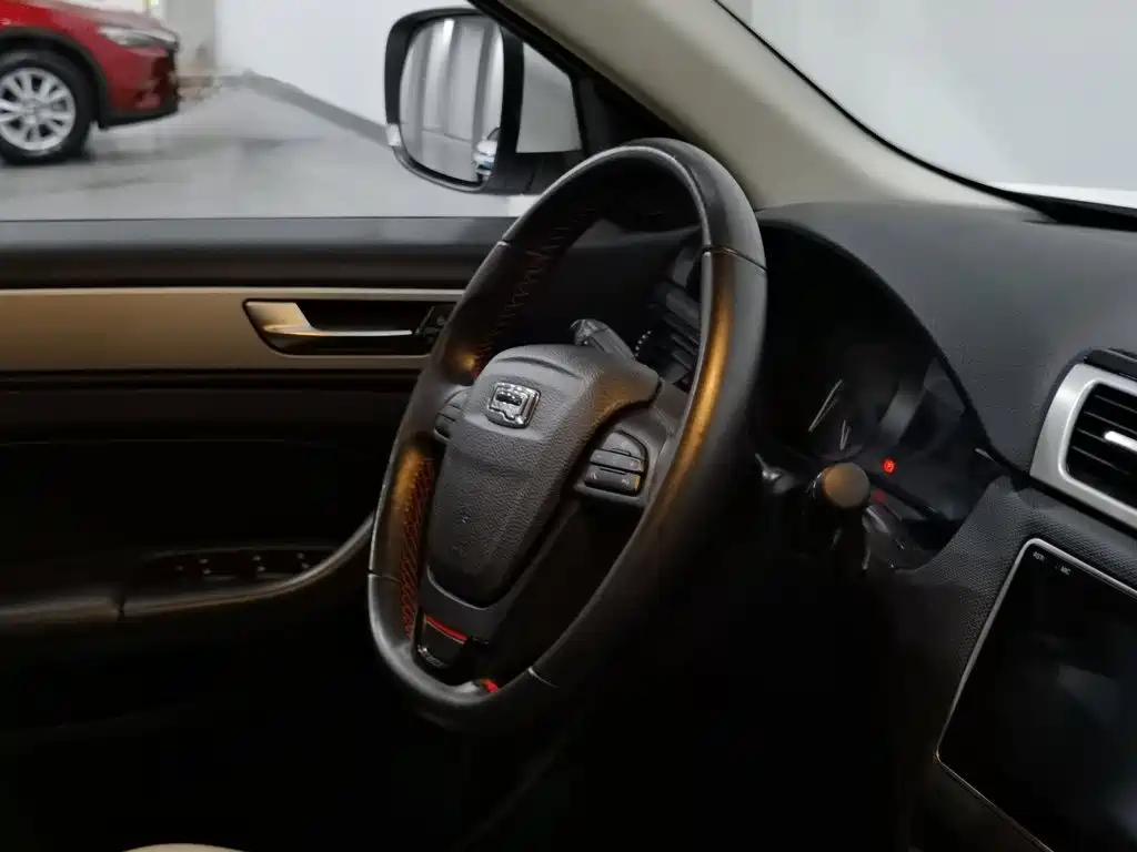 Qoros Qoros 5 — миниатюра 22