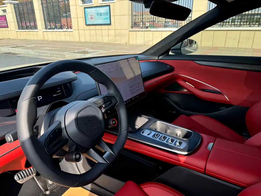 XIAOMI CAR XIAOMI SU7