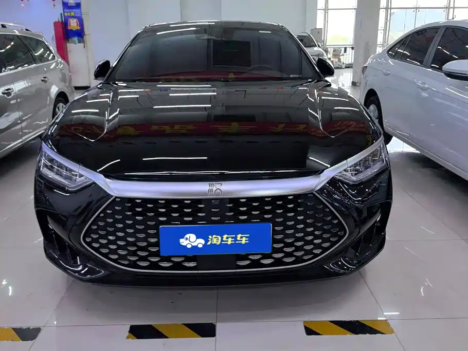 BYD Han — миниатюра 2