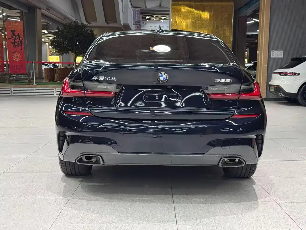 BMW 3 Series — миниатюра 7