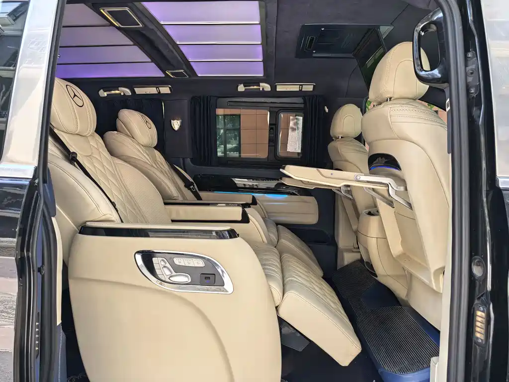Mercedes-Benz Vito - фото 12
