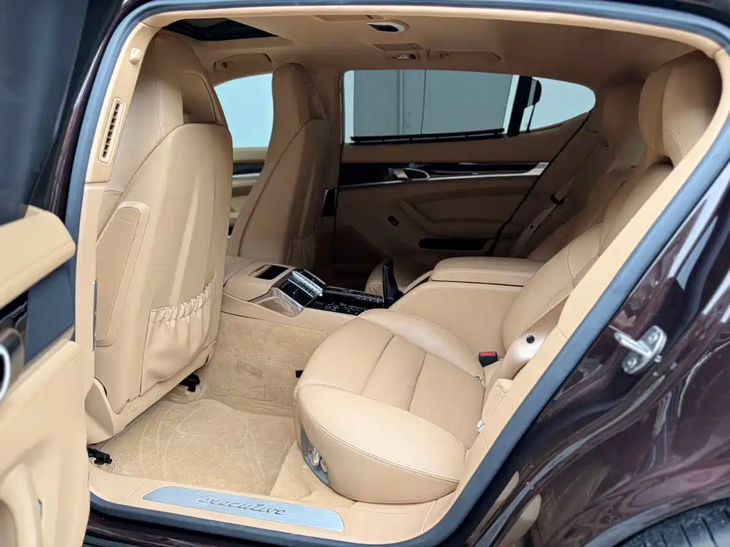 Porsche Panamera 2014 Panamera S Executive 3.0T