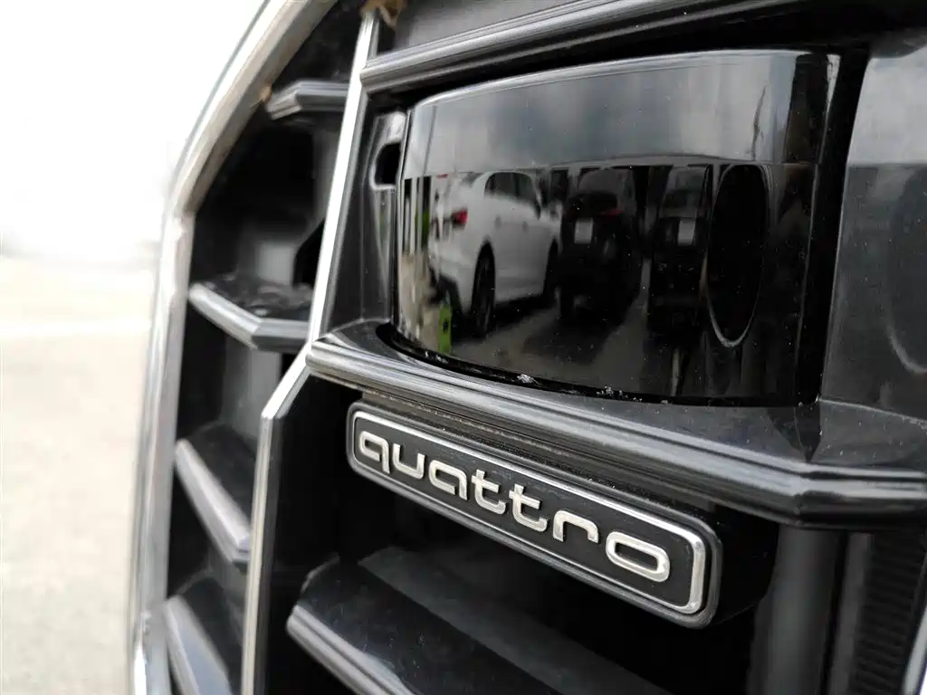 Audi Q8 — миниатюра 22