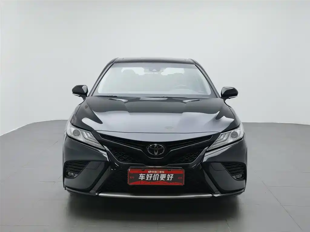 Toyota Camry 2018 2.5S