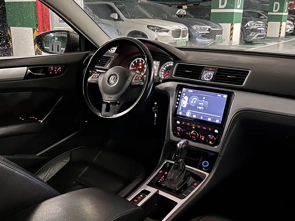 Volkswagen Passat — миниатюра 11