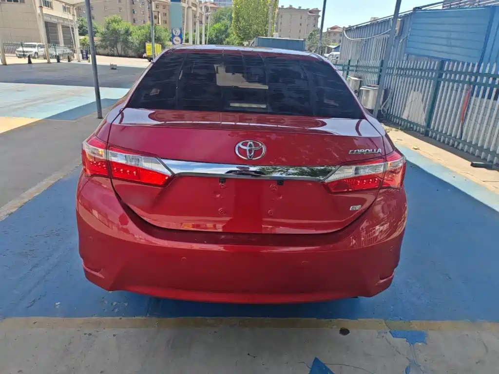 Toyota Corolla — миниатюра 6