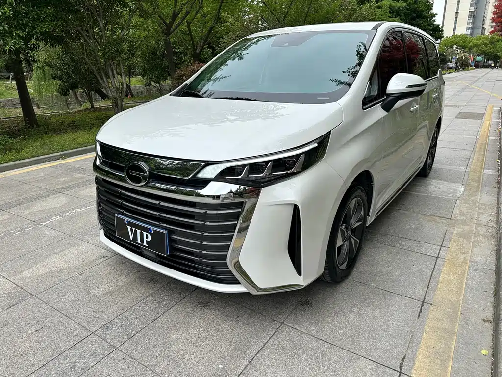 GAC Motor Trumpchi M6 — миниатюра 2