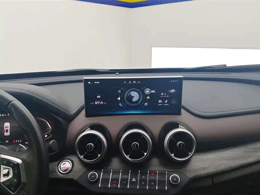 WEI PAI WEI BRAND VV7 NEW ENERGY