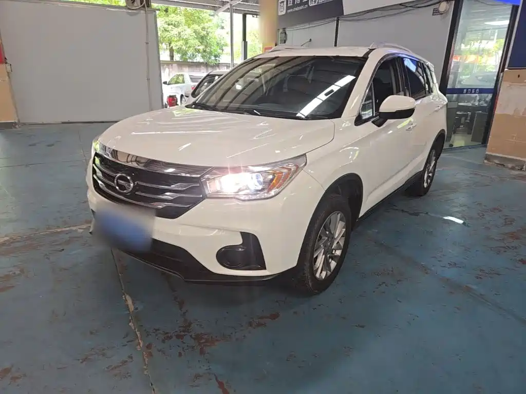 GAC Motor Trumpchi GS4