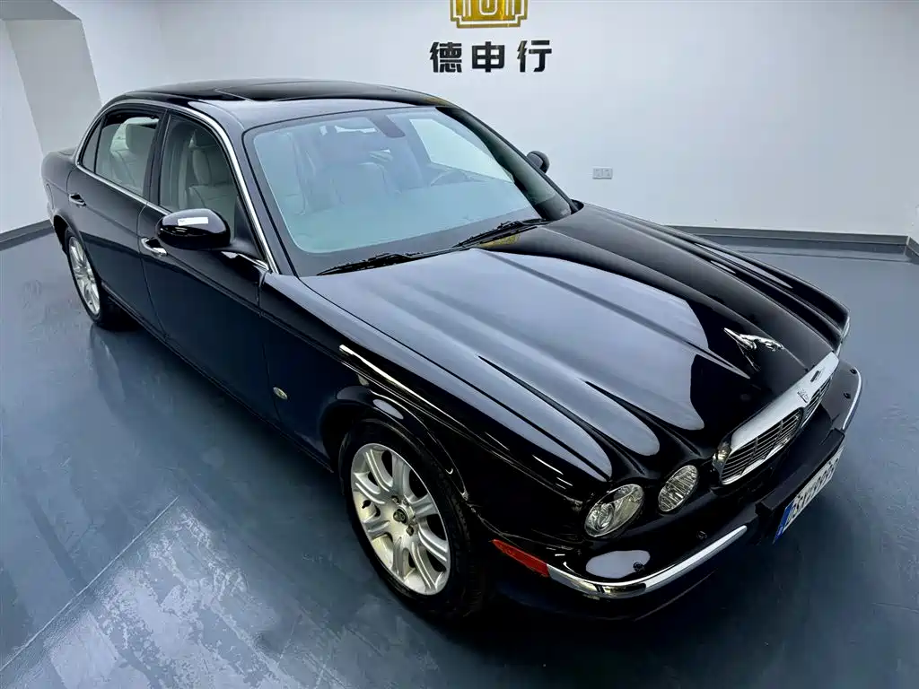 Jaguar XJ 2005 XJ8L 4.2