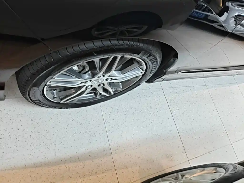 Honda Elysion — миниатюра 23