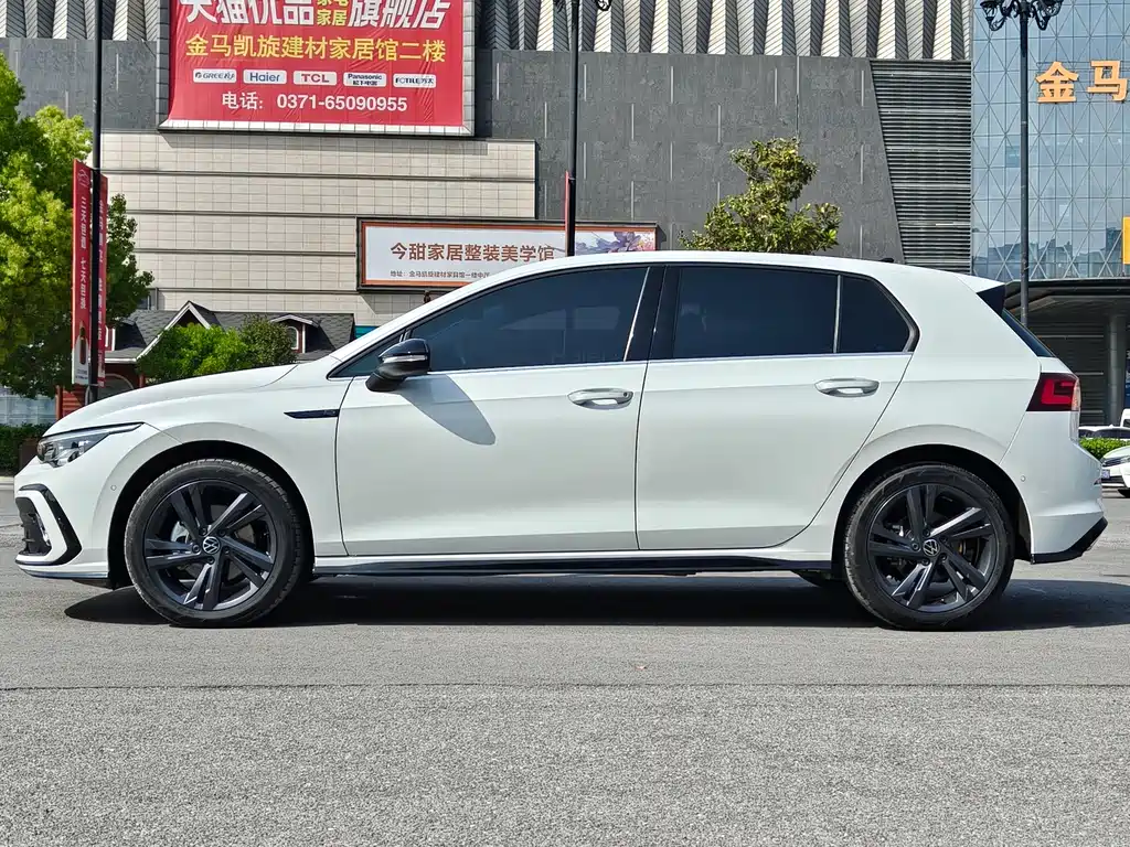 Volkswagen Golf 2023 280TSI DSG R-Line