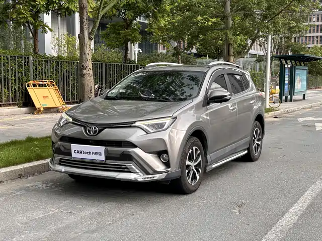 2018 Toyota RAV 4