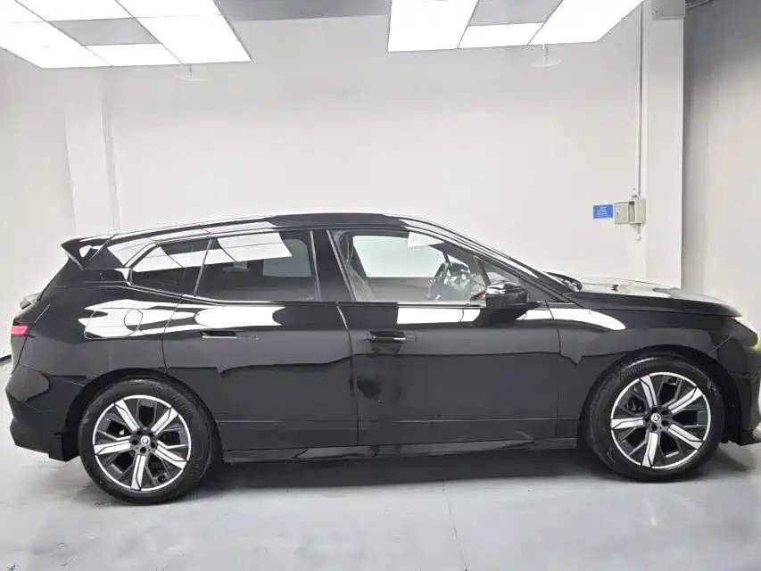 BMW iX — миниатюра 8