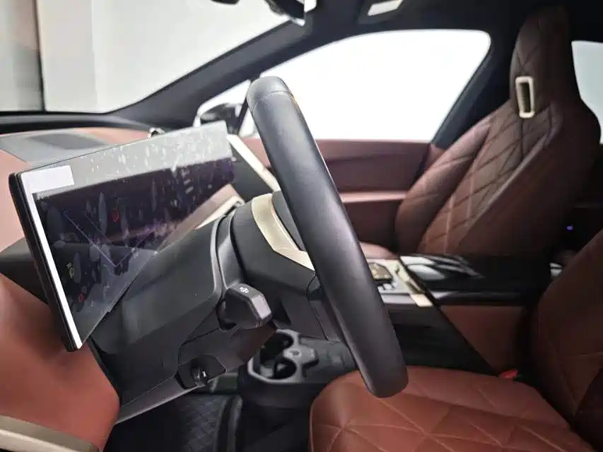 BMW iX — миниатюра 19