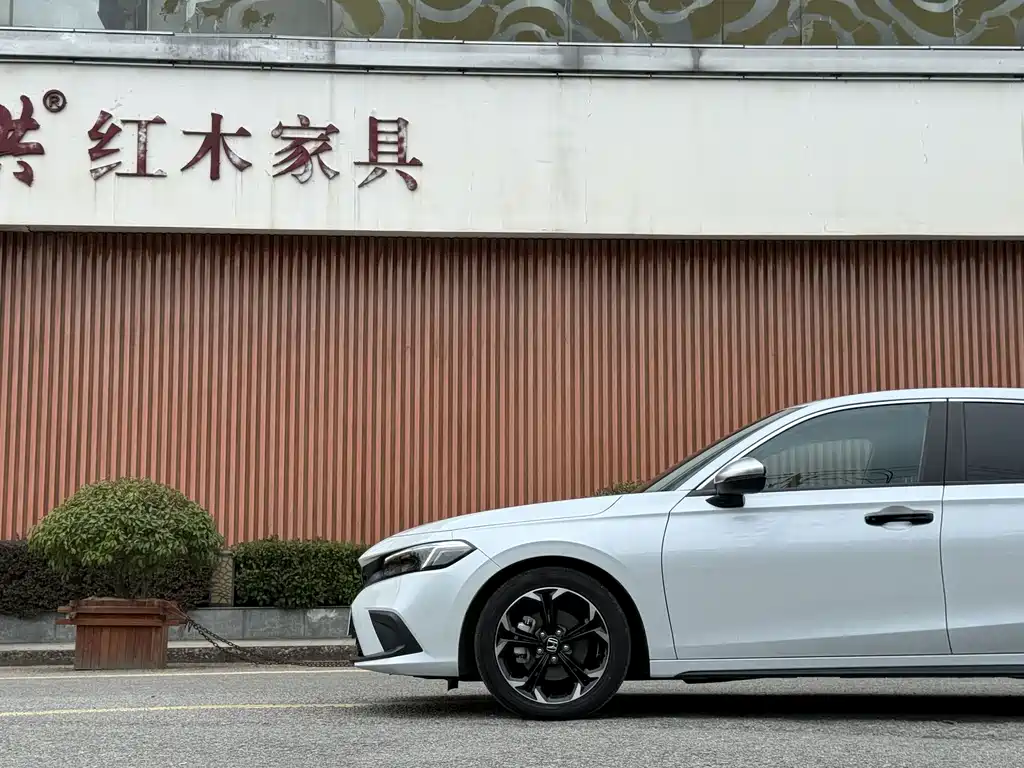 Honda Civic — миниатюра 3