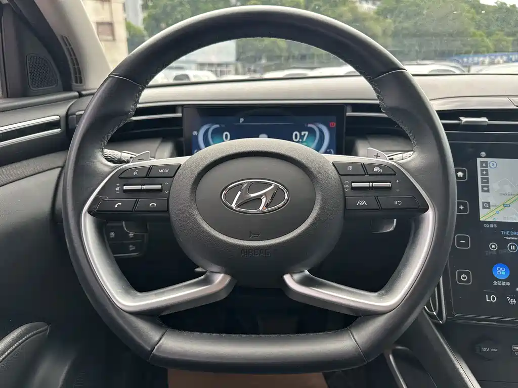 Hyundai Tucson — миниатюра 18
