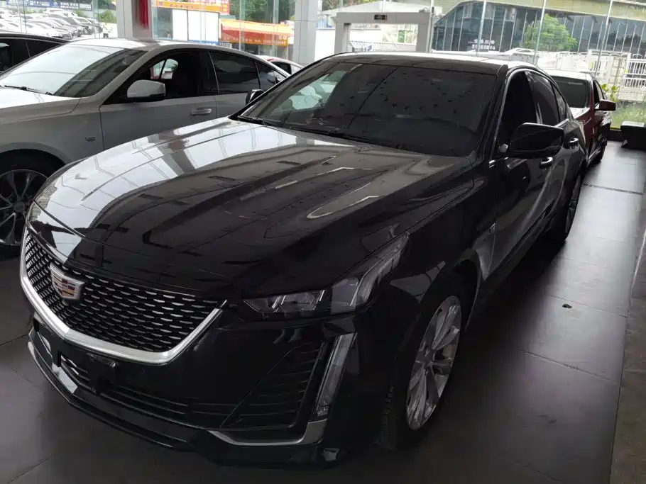 2022 Cadillac CT5 - zdjęcie 1 z 16