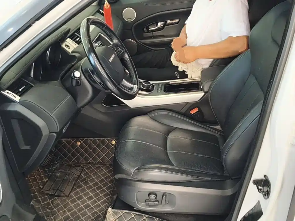 Land Rover Evoque — миниатюра 15