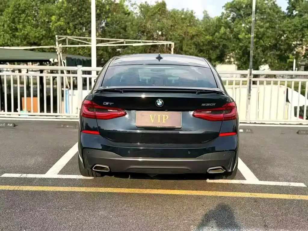 BMW 6 Series GT — миниатюра 8