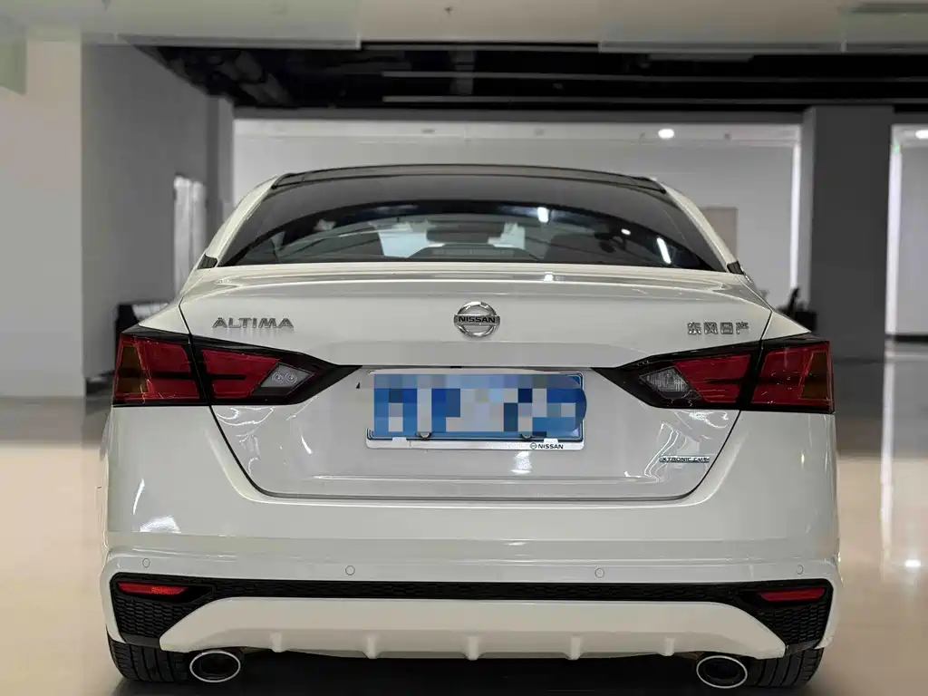 Nissan Teana — миниатюра 5