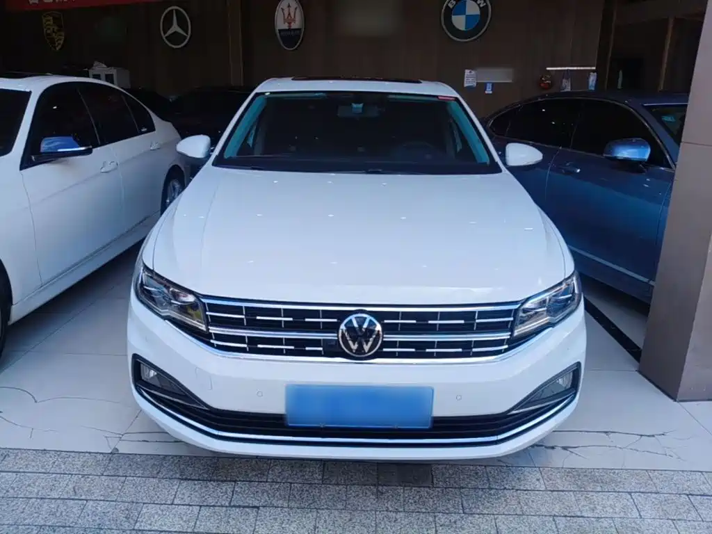 Volkswagen Bora — миниатюра 3