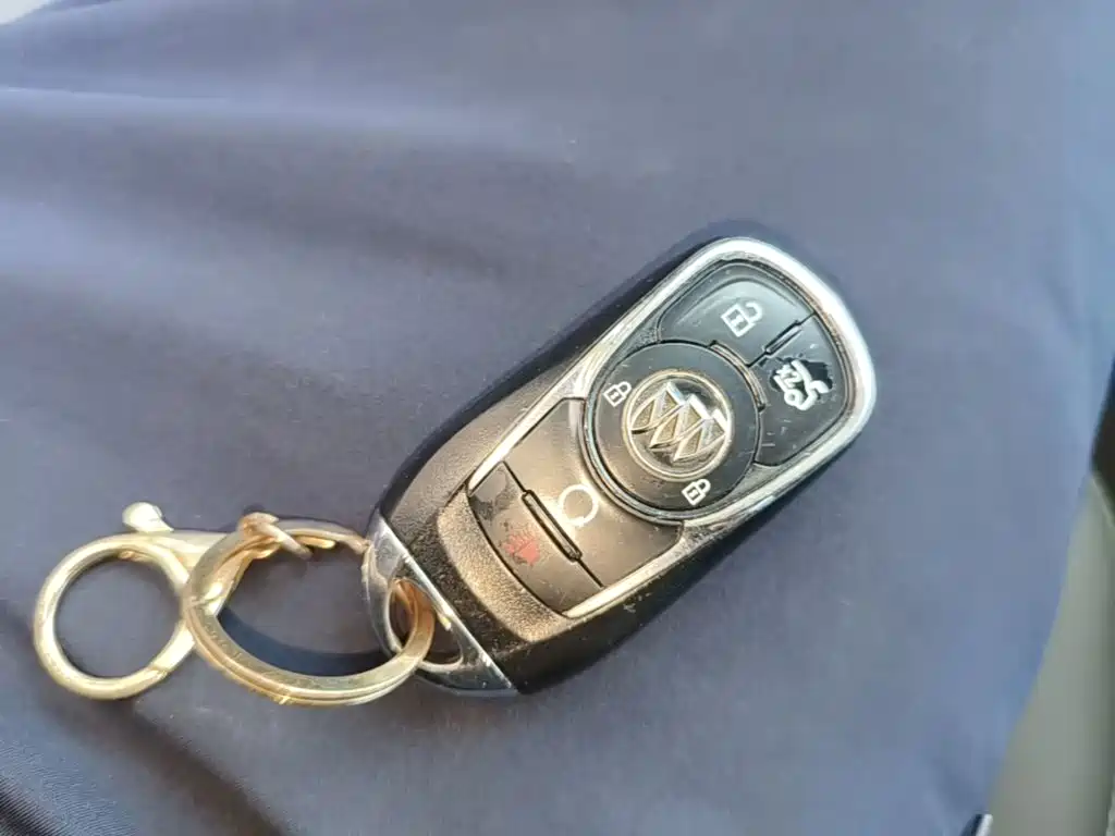 Buick LaCrosse — миниатюра 9