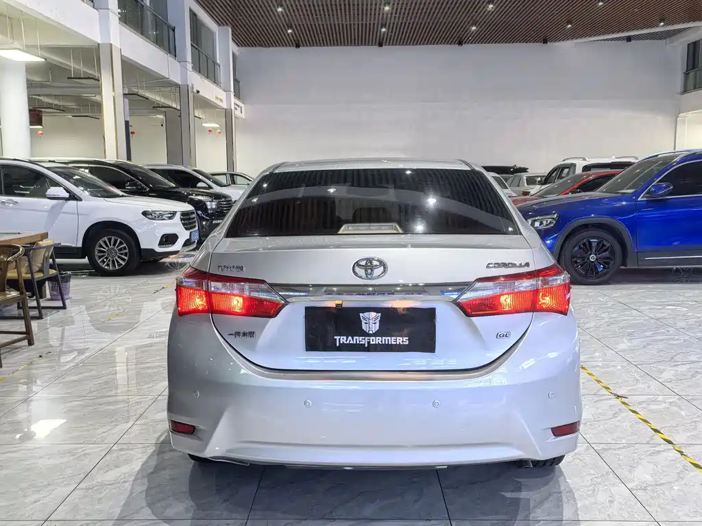 Toyota Corolla — миниатюра 5
